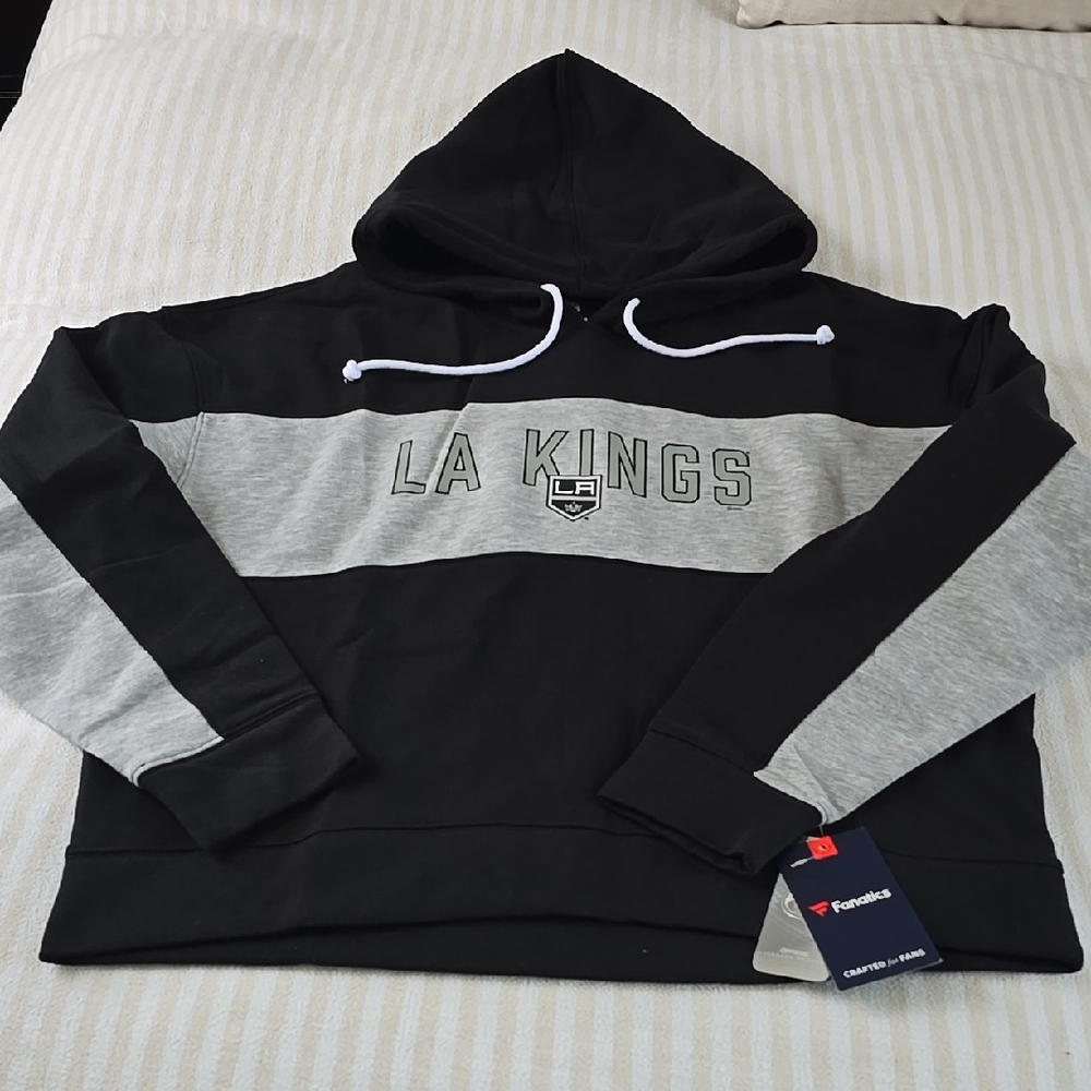 NHL Los Angeles Kings Women's Filled Stat Sheet Pullover Hoodie Size:Large